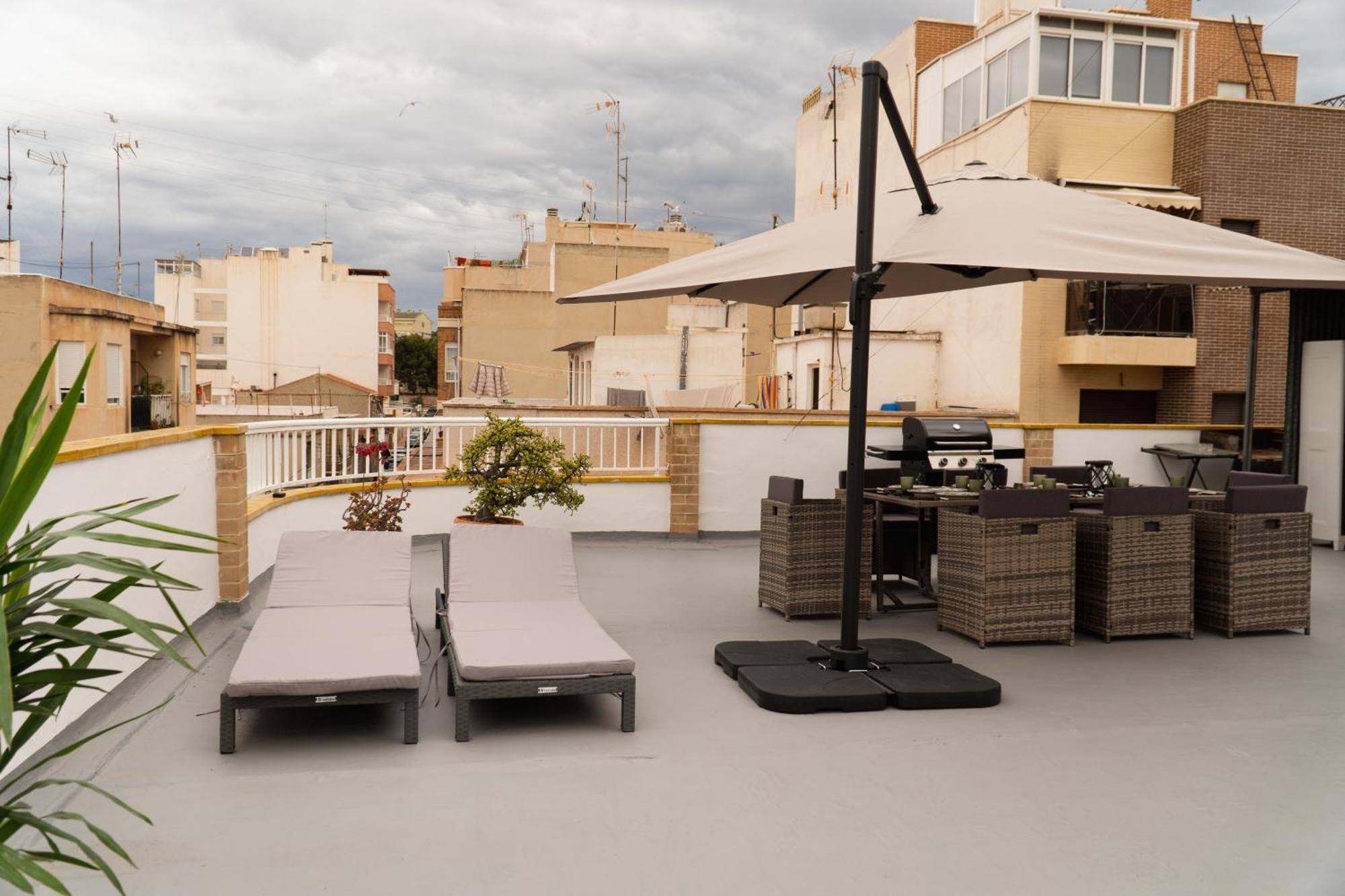Parsami Suites Santa Pola Exteriér fotografie